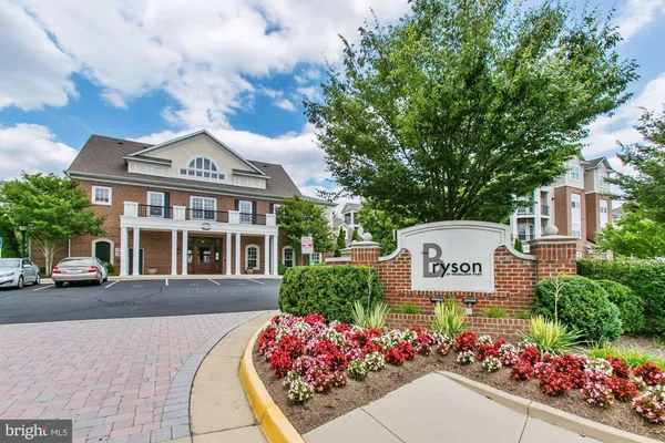 $305,000 | 12905 Centre Park Circle, Unit 107, Herndon, VA 20171