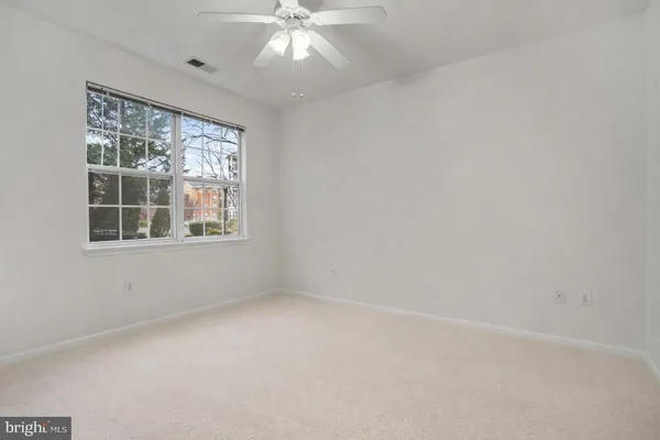 $305,000 | 12905 Centre Park Circle, Unit 107, Herndon, VA 20171