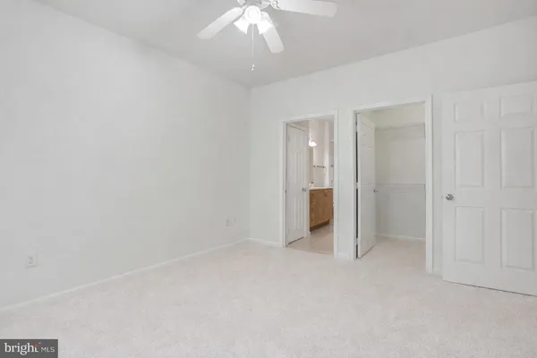 $305,000 | 12905 Centre Park Circle, Unit 107, Herndon, VA 20171