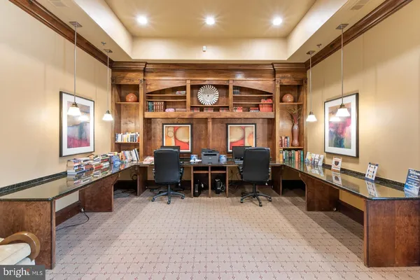 $305,000 | 12905 Centre Park Circle, Unit 107, Herndon, VA 20171