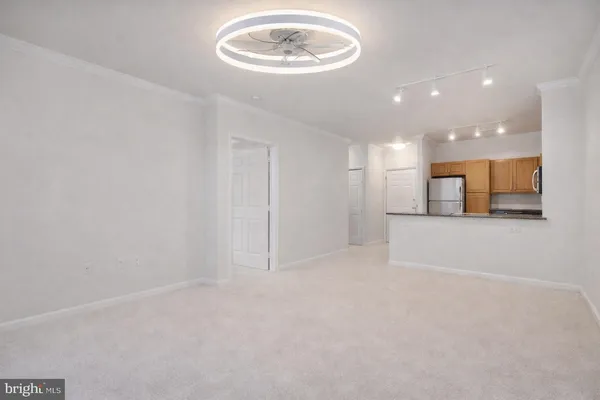 $305,000 | 12905 Centre Park Circle, Unit 107, Herndon, VA 20171