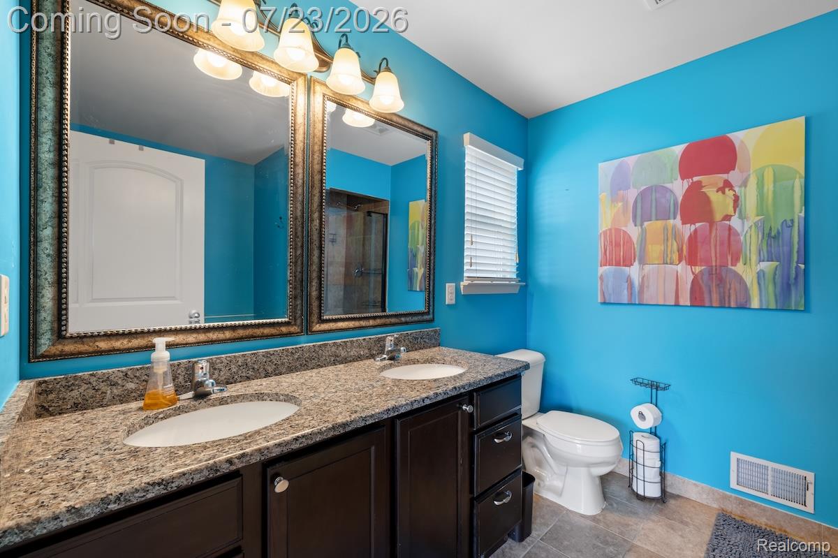 4098 Ash Tree Lane Howell, MI 48843 - Photo 15 of 33 4098 Ash Tree R6ii-73.jpg