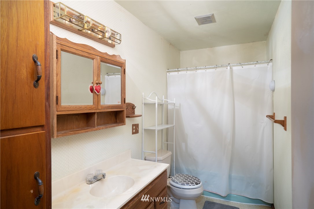 860 Peterson Road Burlington, WA 98233 - Photo 16 of 20