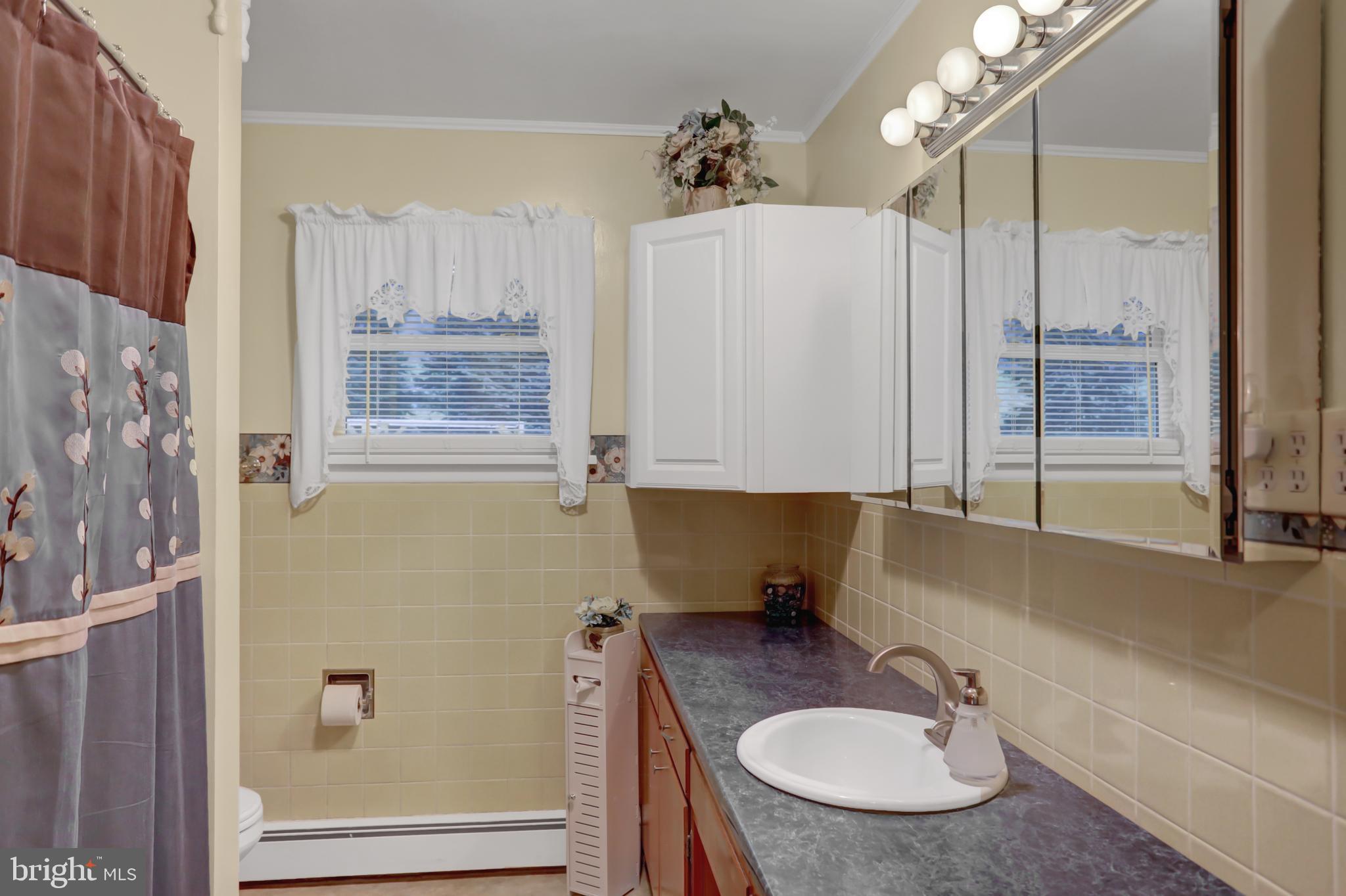 715 Shermans Valley Road New Bloomfield, PA 17068 - Photo 15 of 37 Gallery Image 15