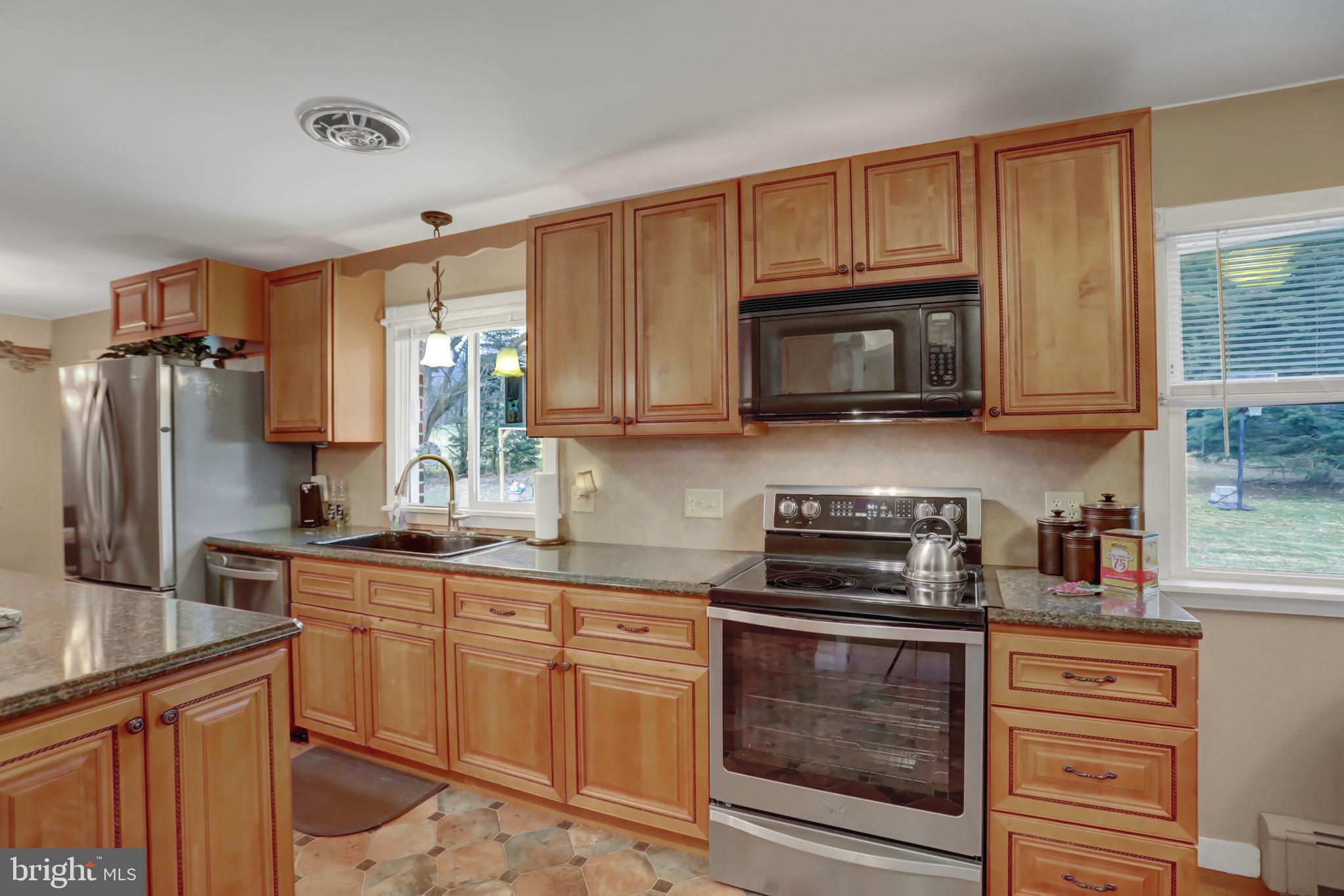 715 Shermans Valley Road New Bloomfield, PA 17068 - Photo 5 of 37 Gallery Image 5