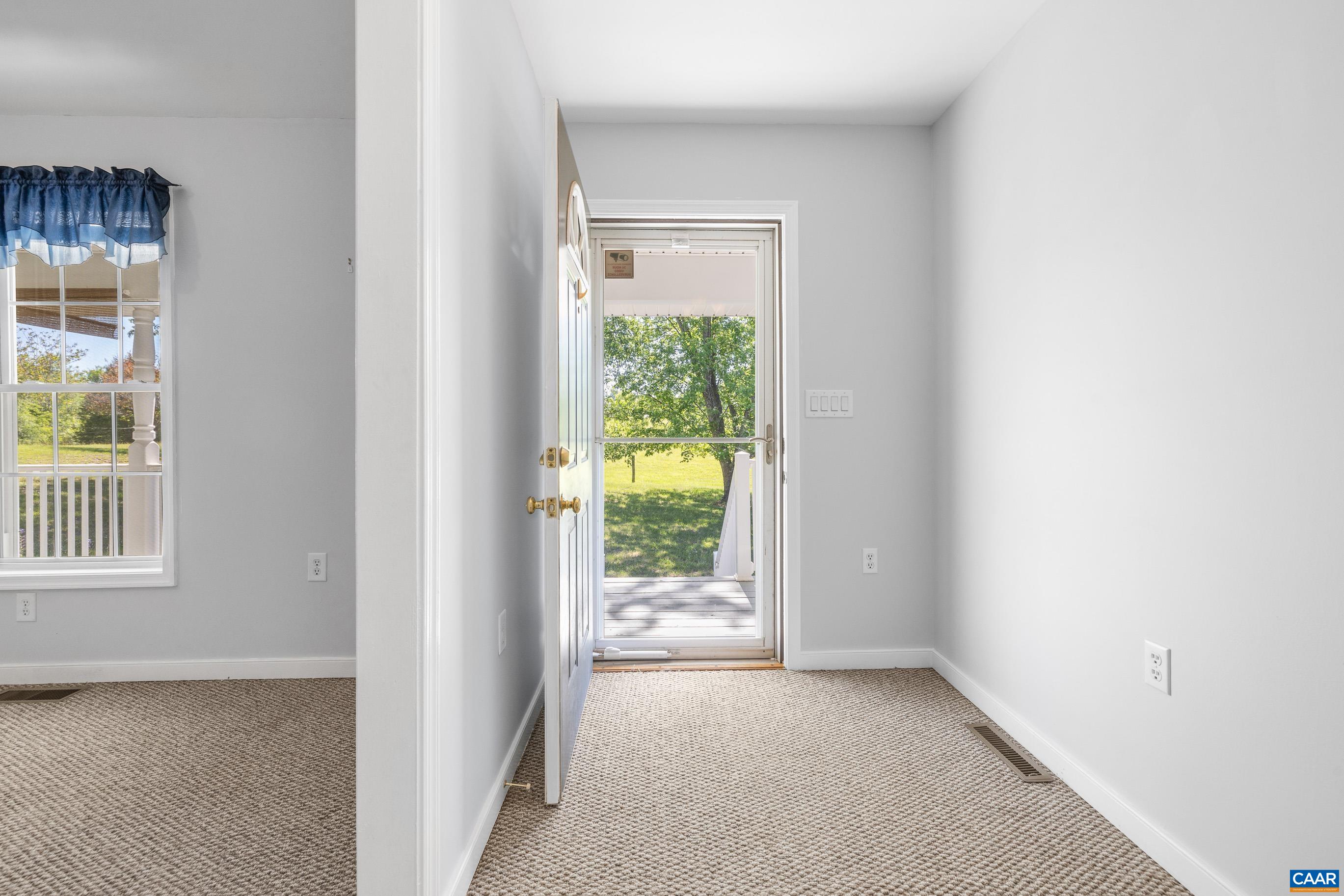 1075 Social Hall Road New Canton, VA 23123 - Photo 3 of 64
