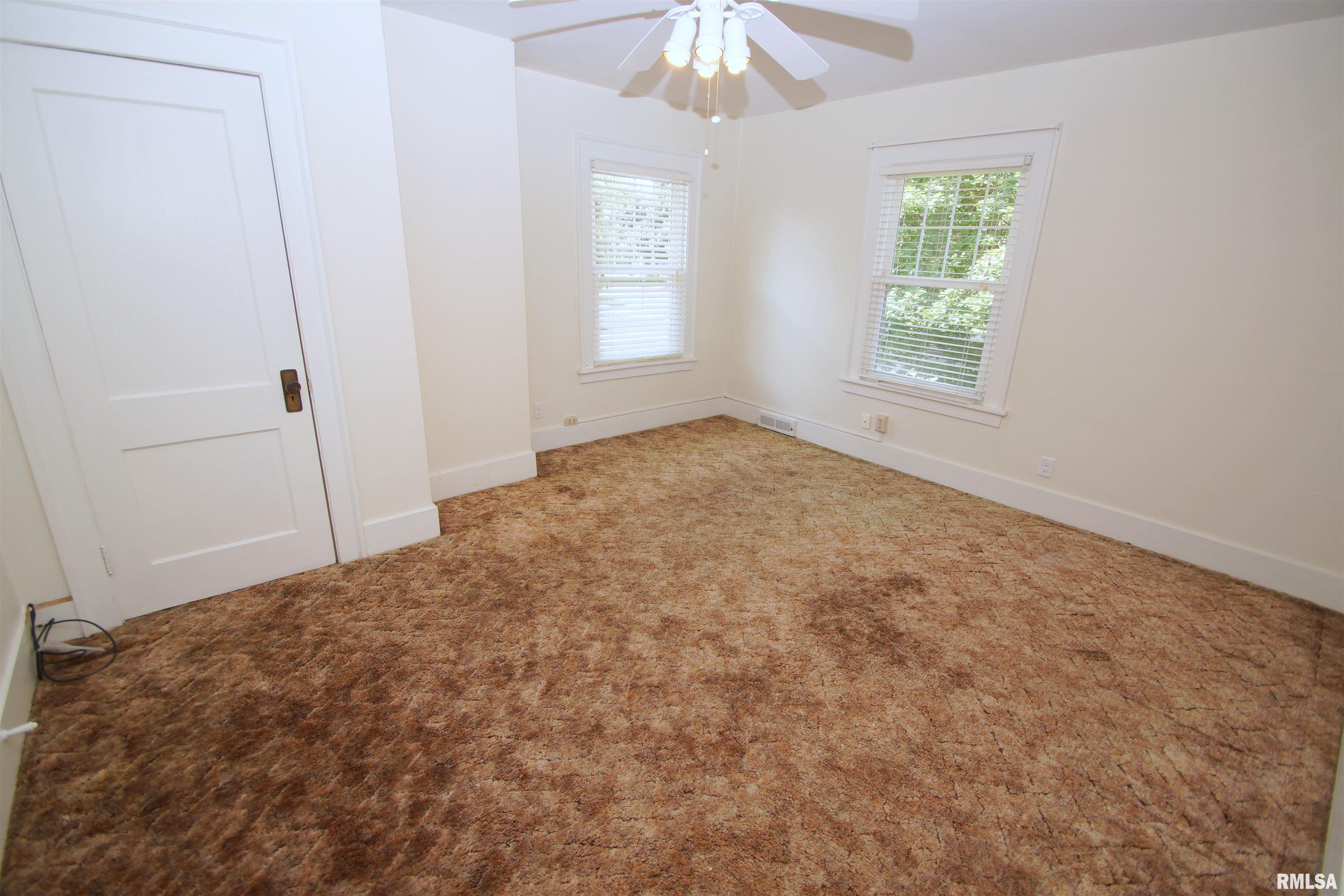 2509 Ripley Street Davenport, IA 52803 - Photo 16 of 20 Gallery Image 16