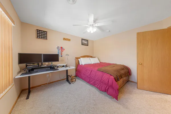 $189,000 | 104 Morningside Drive Northeast, Hutchinson, MN 55350