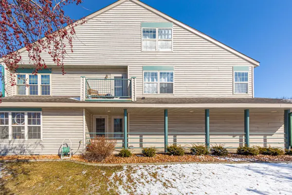 $189,000 | 104 Morningside Drive Northeast, Hutchinson, MN 55350