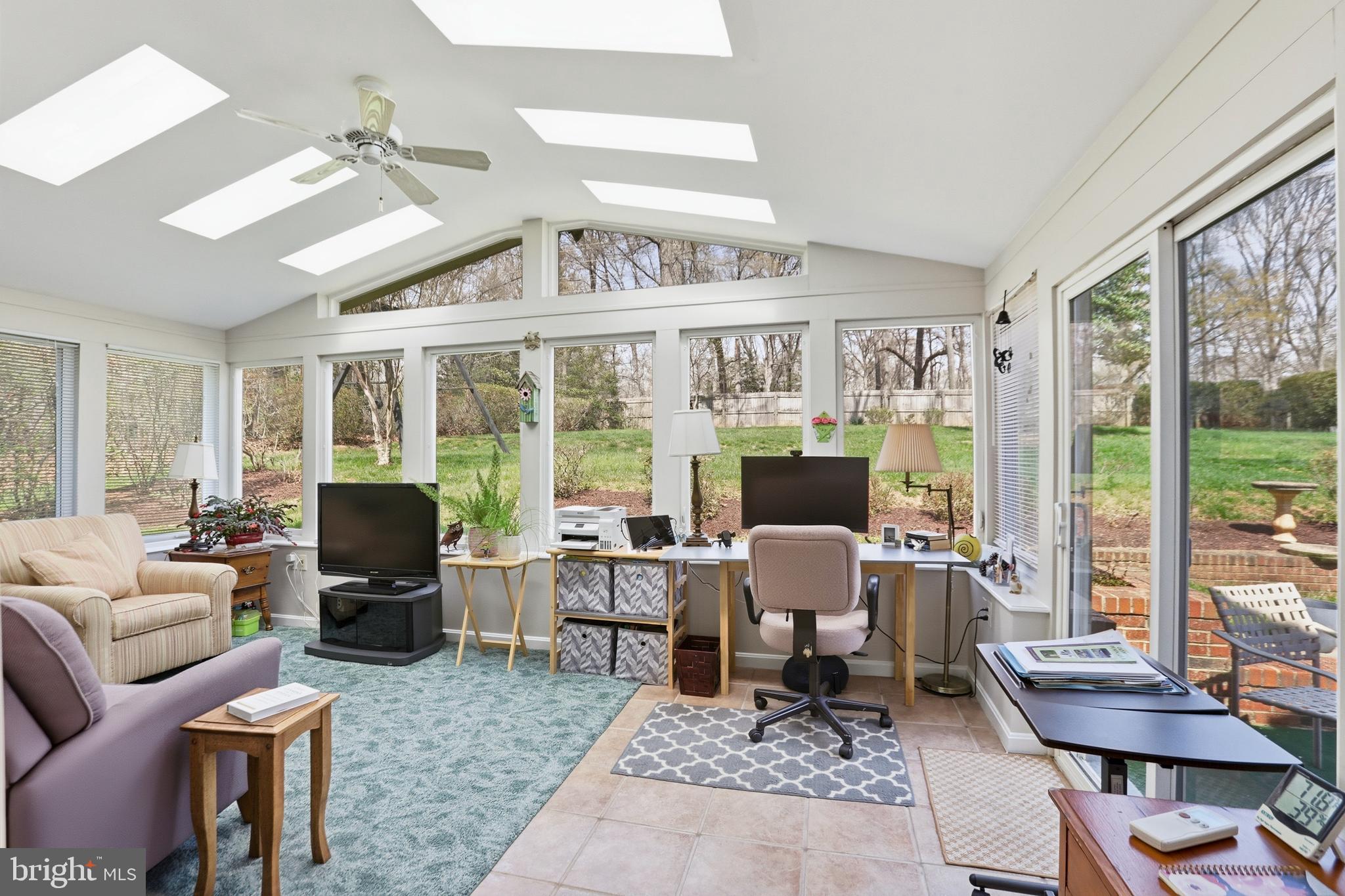 12012 Canter Lane Reston, VA 20191 - Photo 13 of 49
