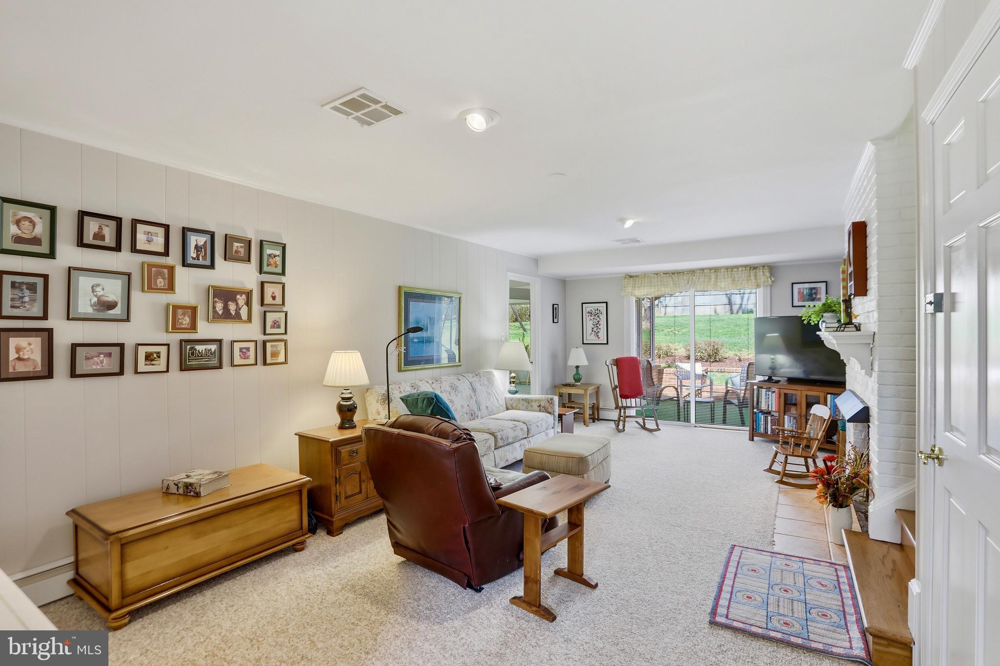 12012 Canter Lane Reston, VA 20191 - Photo 18 of 49