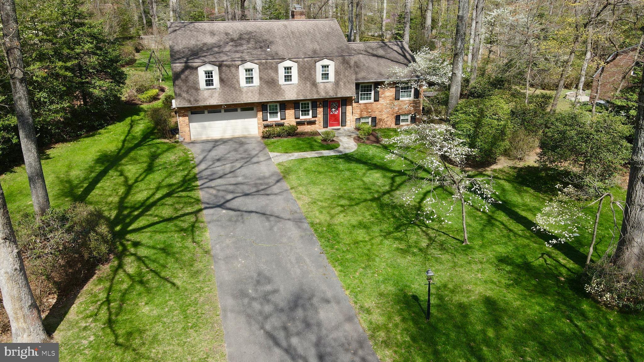 12012 Canter Lane Reston, VA 20191 - Photo 2 of 49