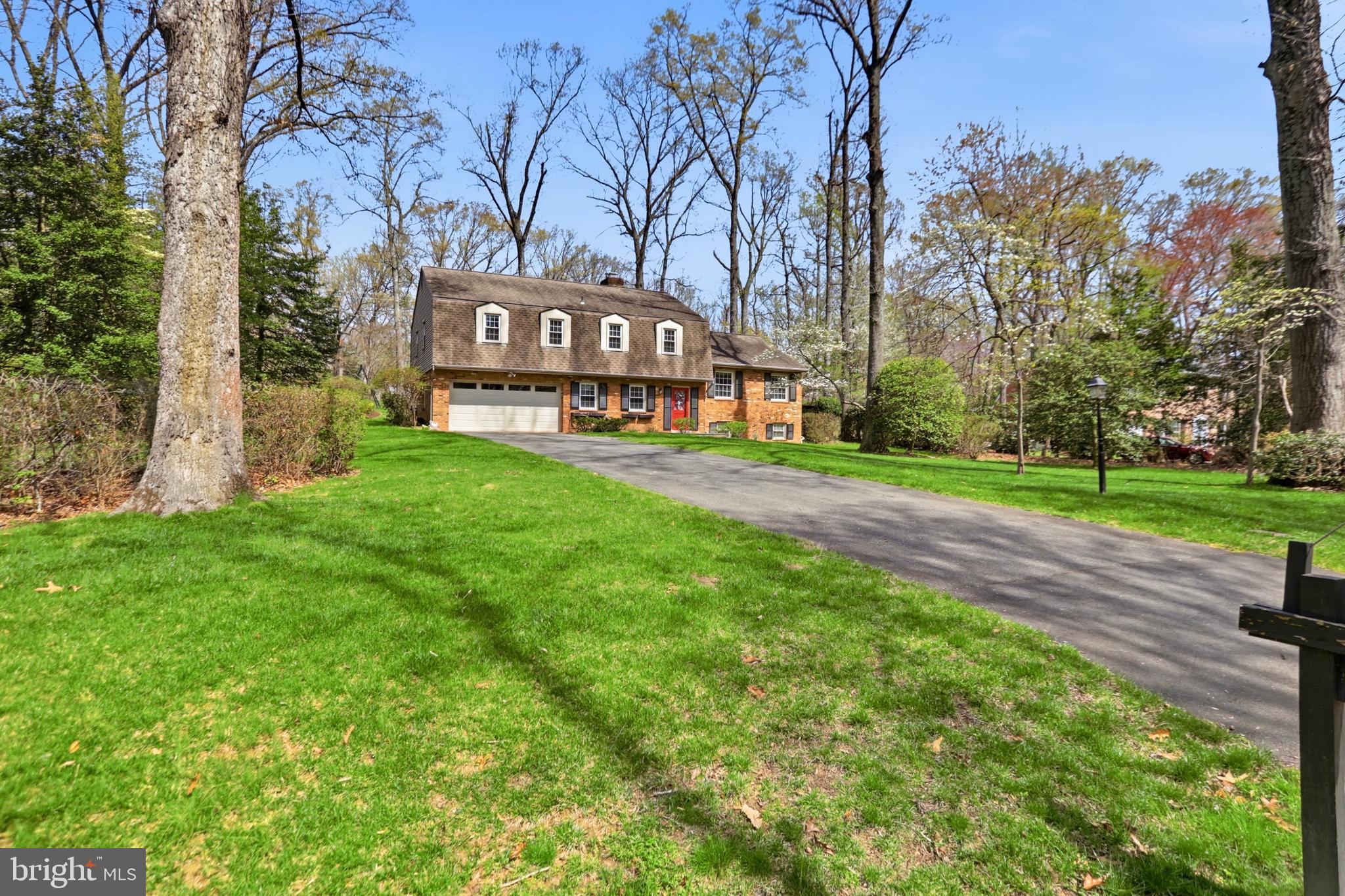 12012 Canter Lane Reston, VA 20191 - Photo 23 of 49