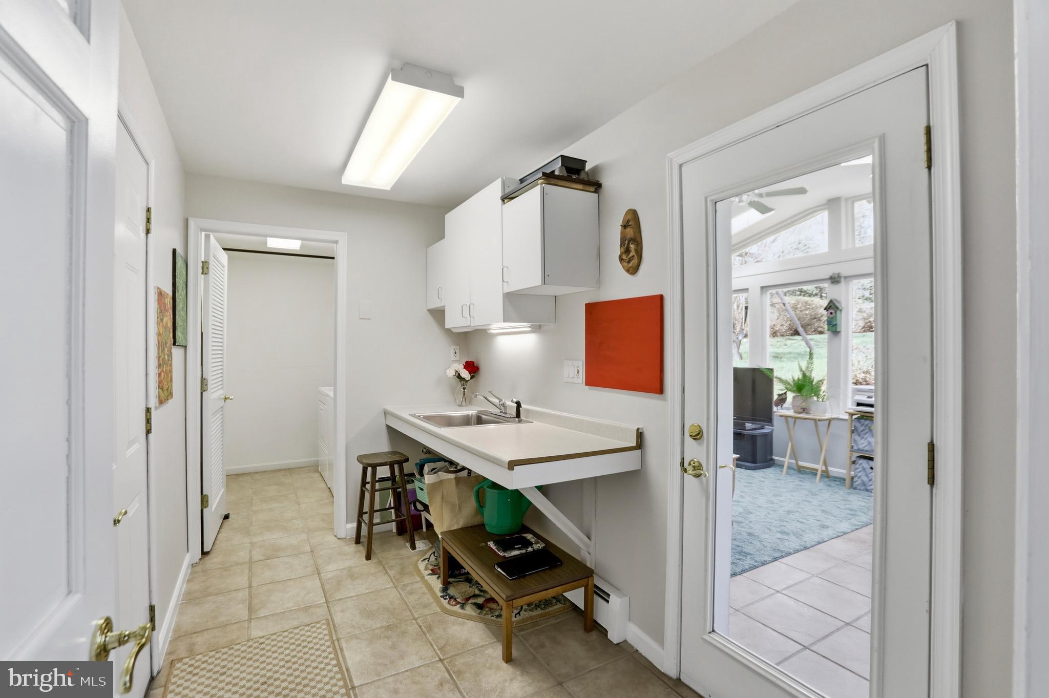 12012 Canter Lane Reston, VA 20191 - Photo 27 of 49