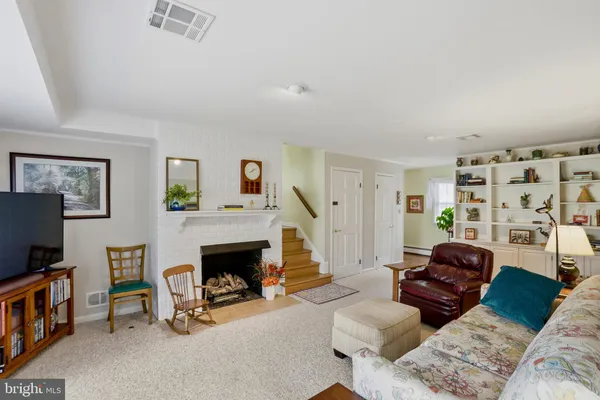 $1,125,000 | 12012 Canter Lane, Reston, VA 20191