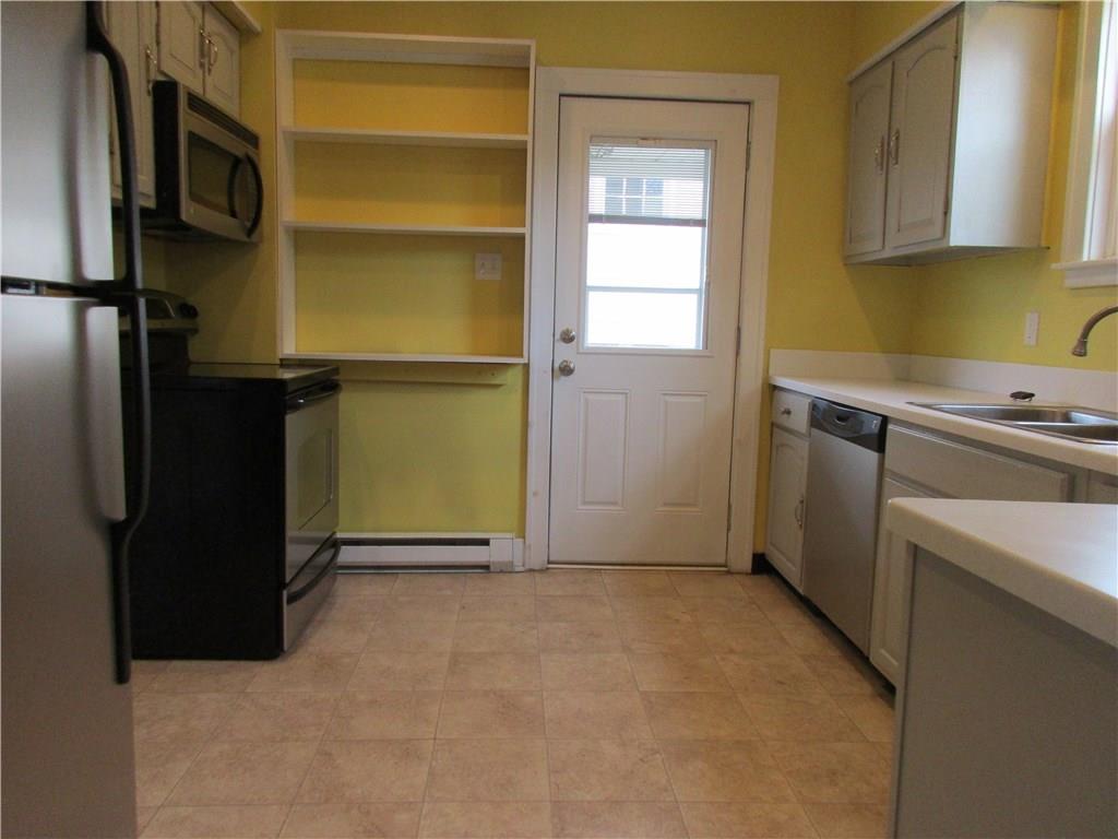 327 Ridge Road Ambridge, PA 15003 - Photo 3 of 18 Gallery Image 3
