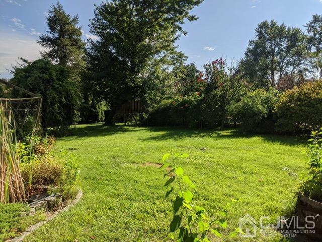 30 Fairfield Road East Brunswick, NJ 08816 - Photo 3 of 8 Gallery Image 3