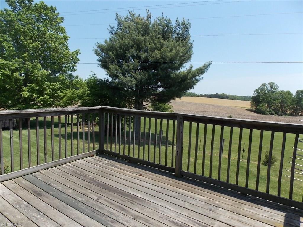 1853 Twin Oaks Road Elkin, NC 28621 - Photo 13 of 21 Gallery Image 13