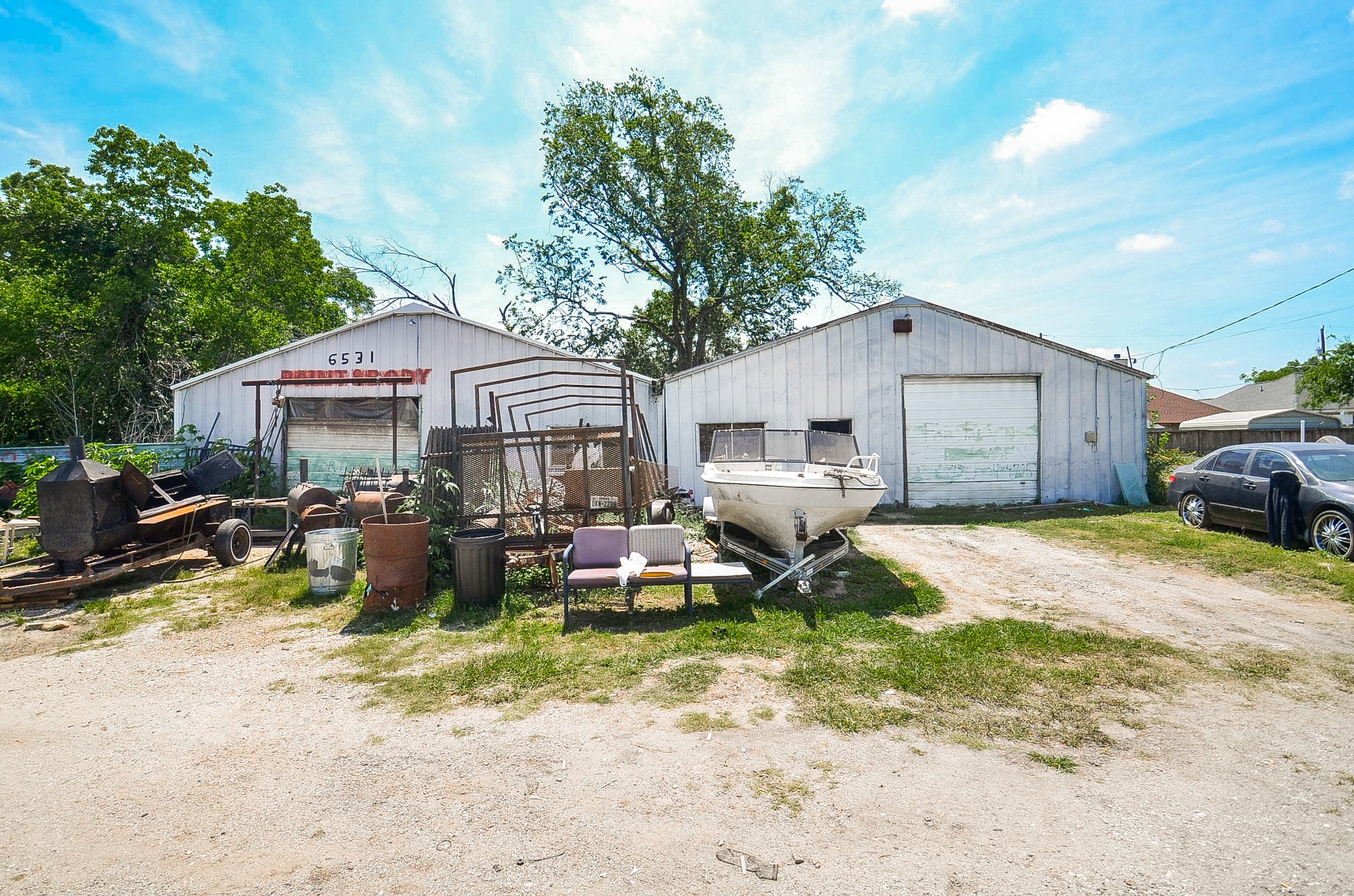 6531 New York Street Houston, TX 77021 - Photo 10 of 10 a view of a house with backyard and sitting area