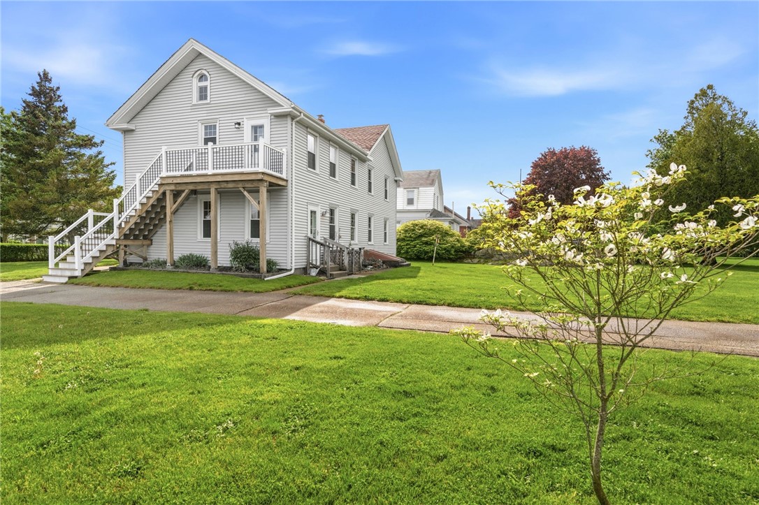 36 Ledward Avenue Westerly, RI 02891 - Photo 16 of 49