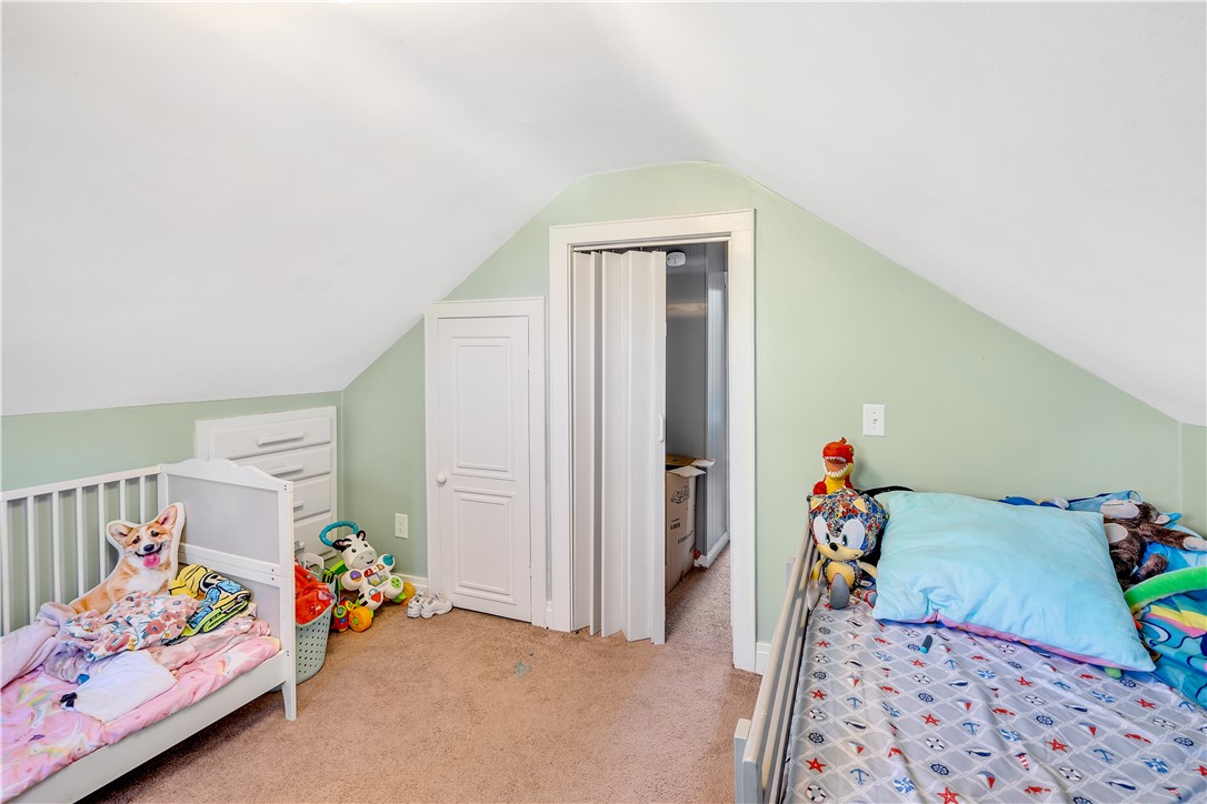 216 Bertenshaw Road Woonsocket, RI 02895 - Photo 27 of 33