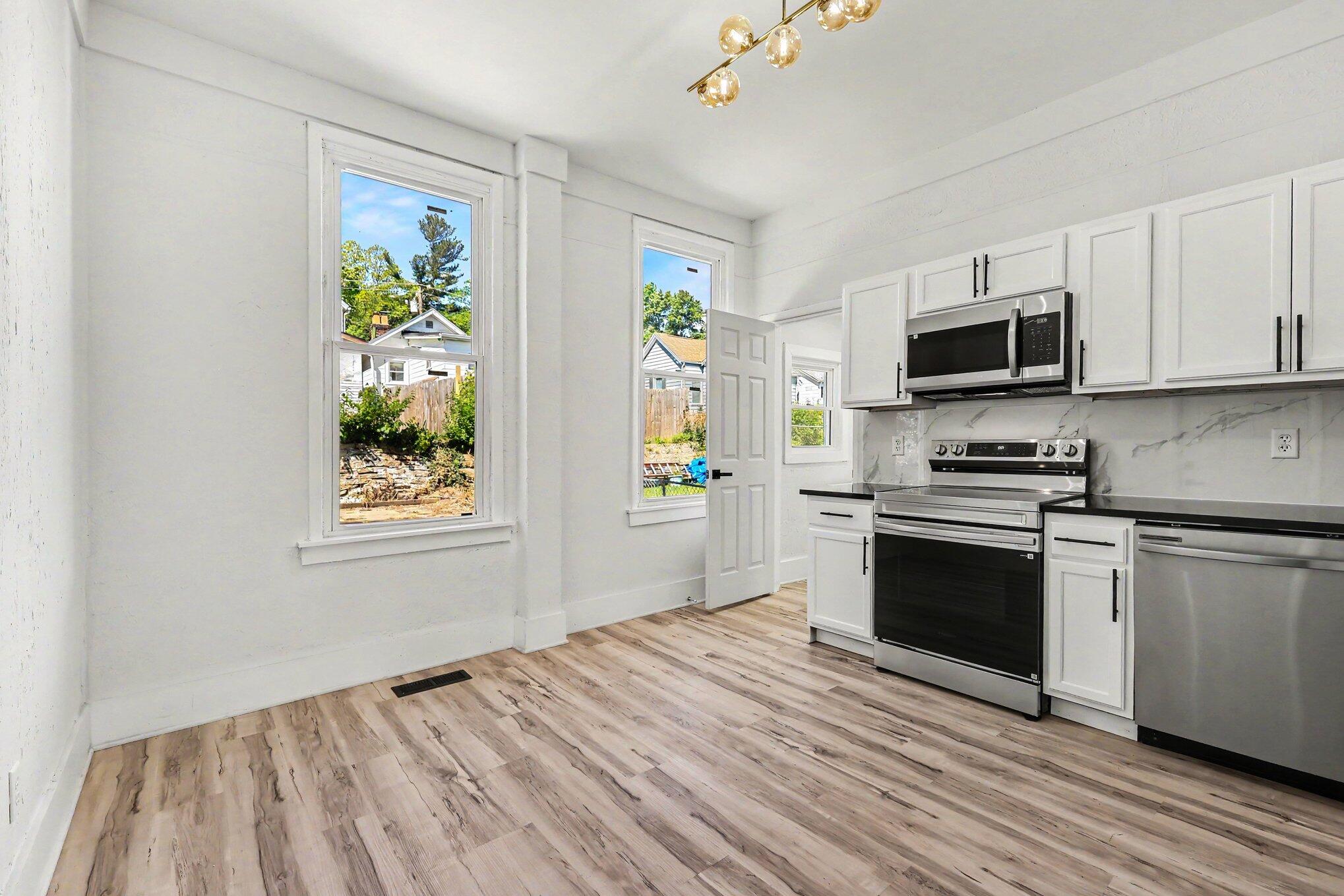 2413 Herman Street Covington, KY 41014 - Photo 5 of 17