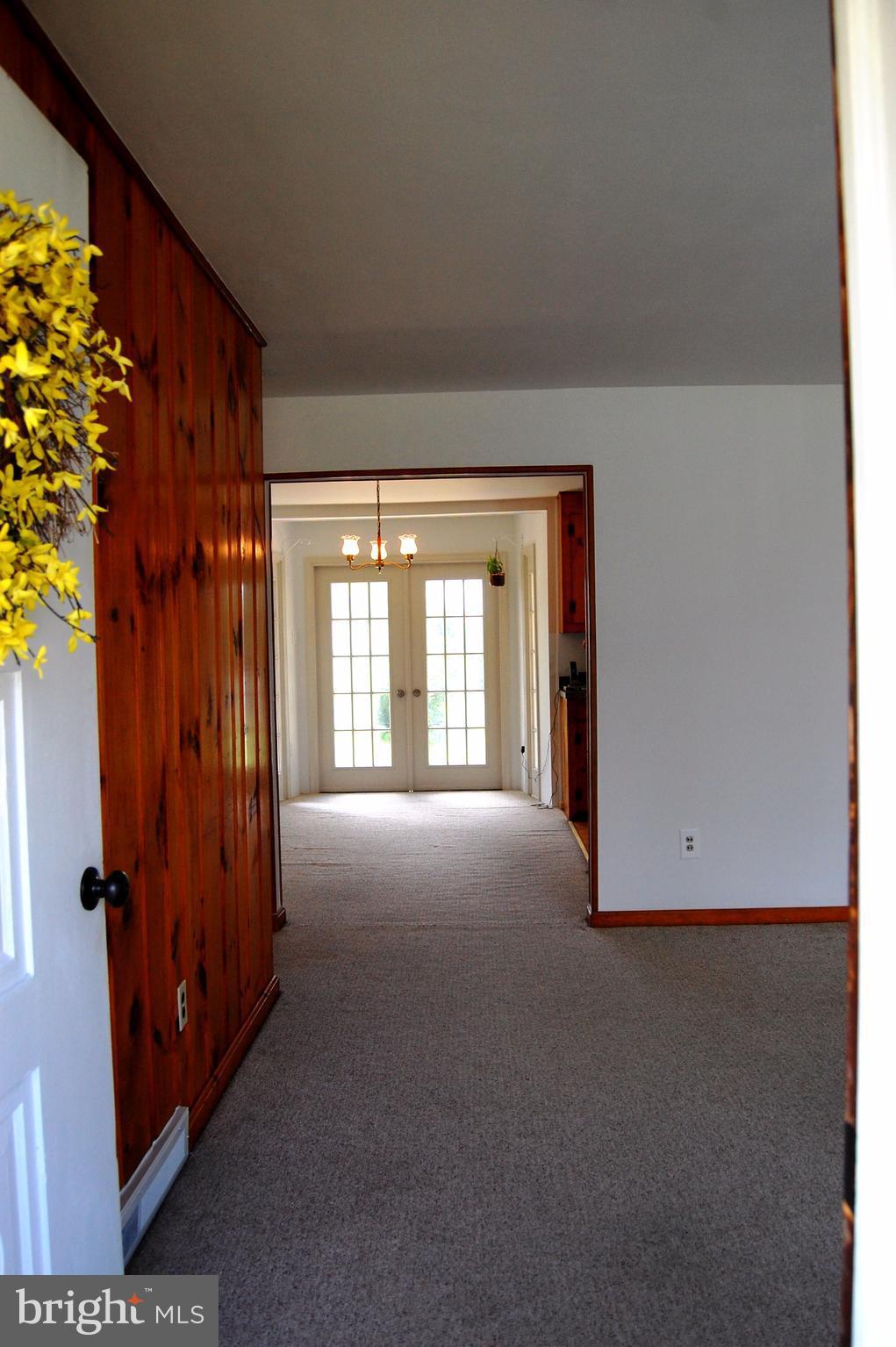130 Ritchey Road Fayetteville, PA 17222 - Photo 9 of 26 Interior (General)