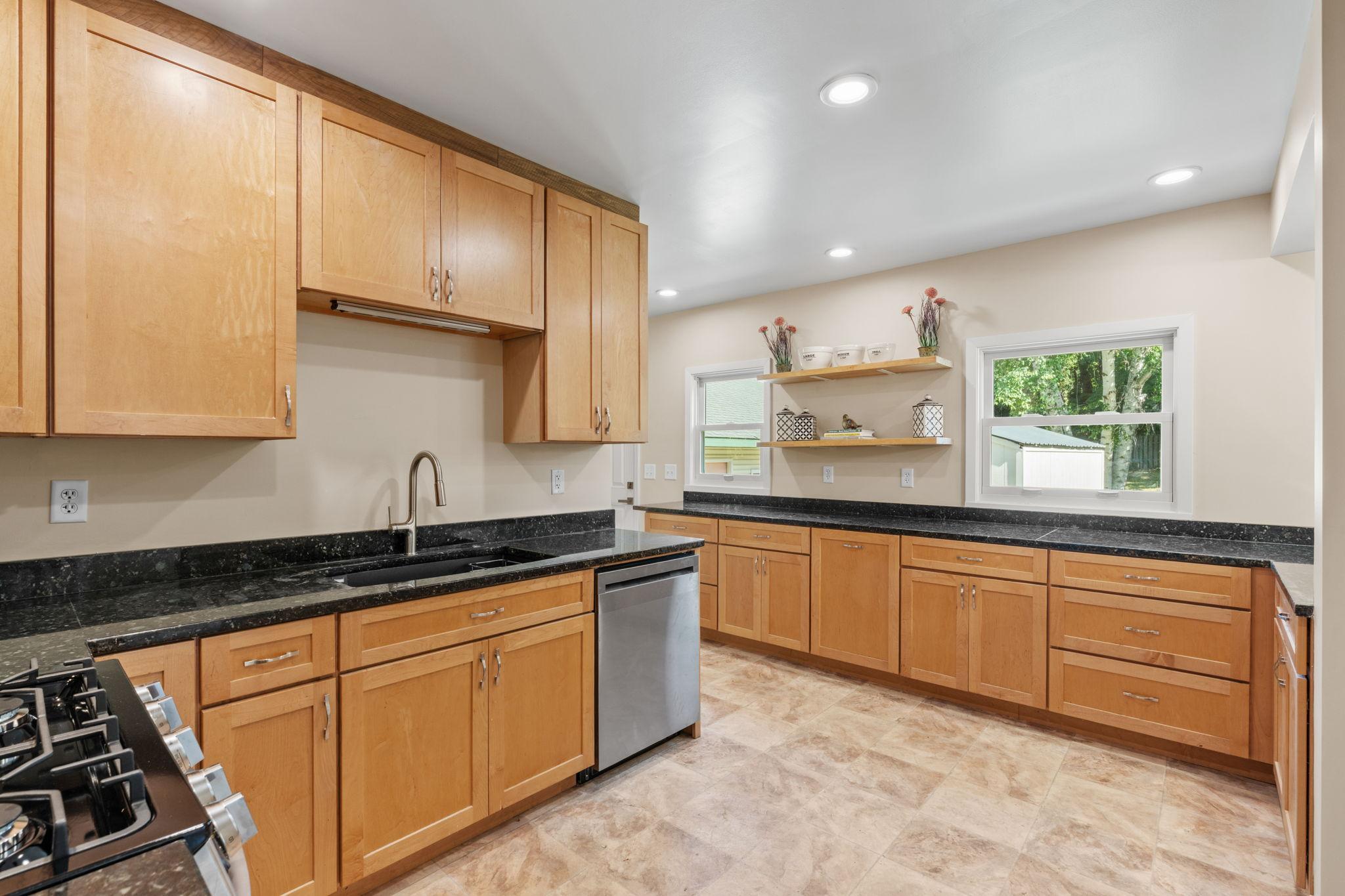 4753 Burns Road Mound, MN 55364 - Photo 12 of 51