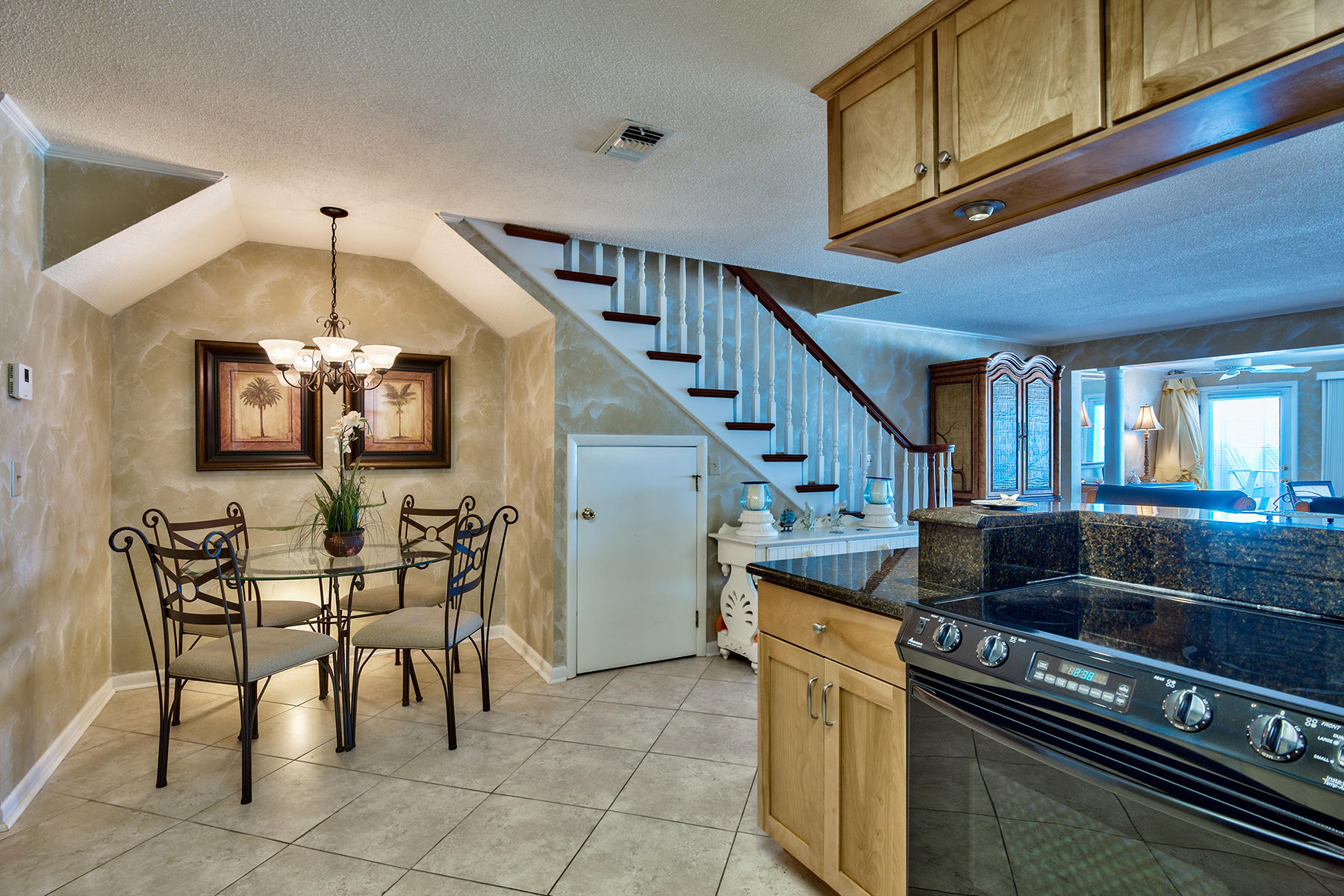 22423 Front Beach Road Panama City Beach, FL 32413 - Photo 14 of 26 Gallery Image 14