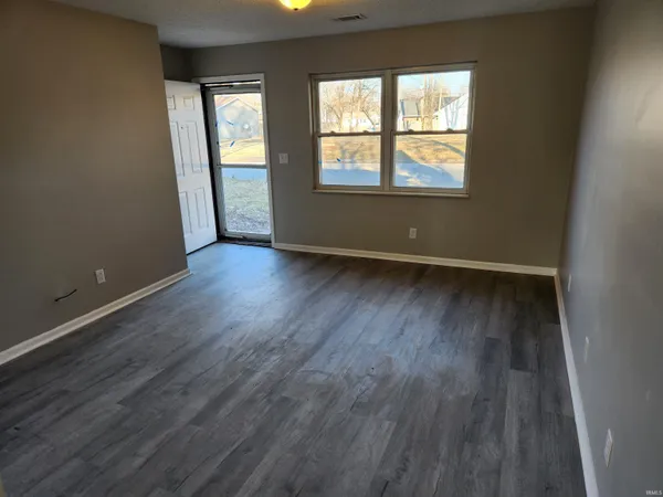 $139,900 | 827 Judson Street, Evansville, IN 47713