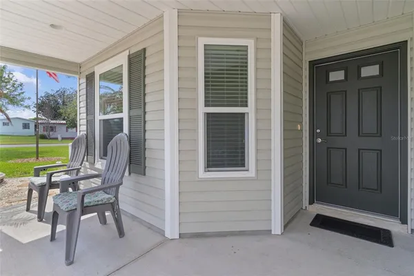 $339,900 | 733 Jason Drive, Lady Lake, FL 32159
