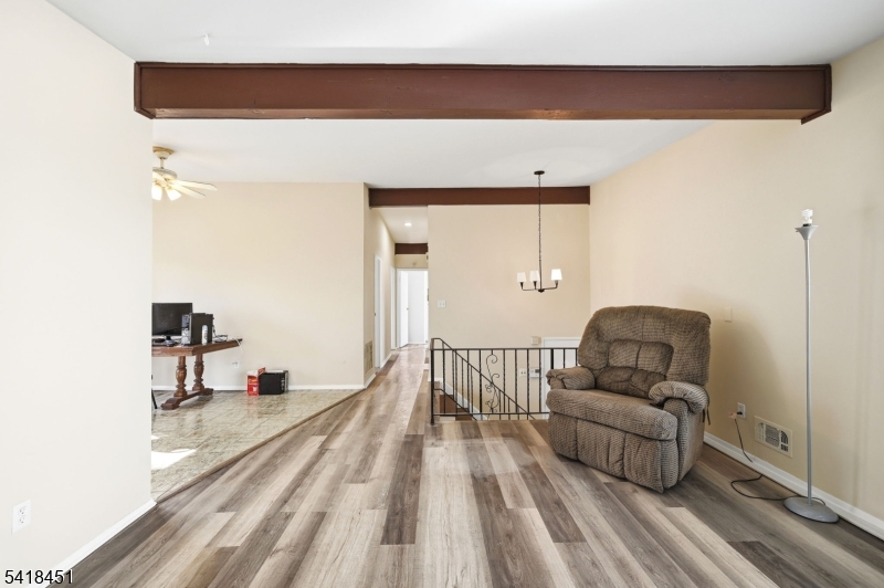 61 Hemlock Road Rockaway, NJ 07866 - Photo 5 of 40 a living room with furniture