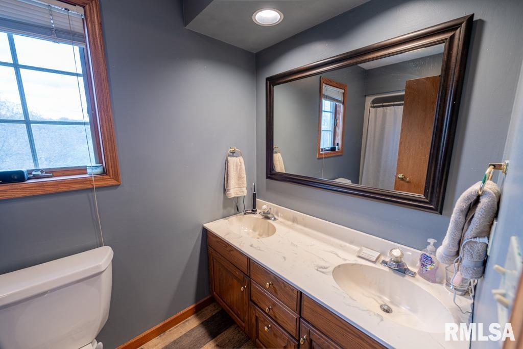 3408 South Hilton Lane Mapleton, IL 61547 - Photo 12 of 27 Gallery Image 12