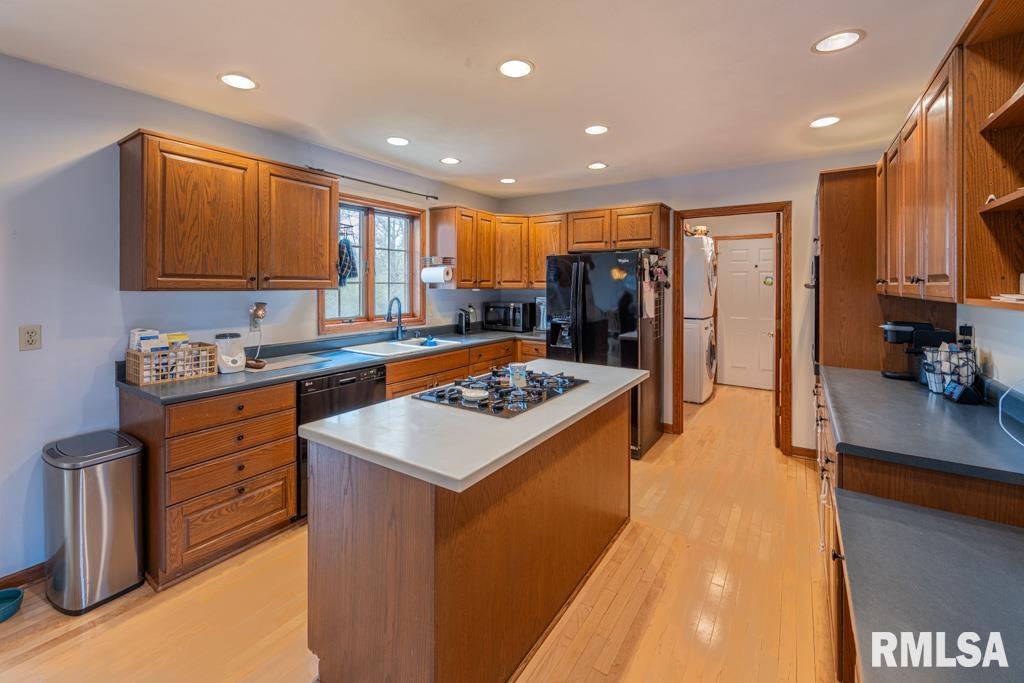 3408 South Hilton Lane Mapleton, IL 61547 - Photo 5 of 27 Gallery Image 5