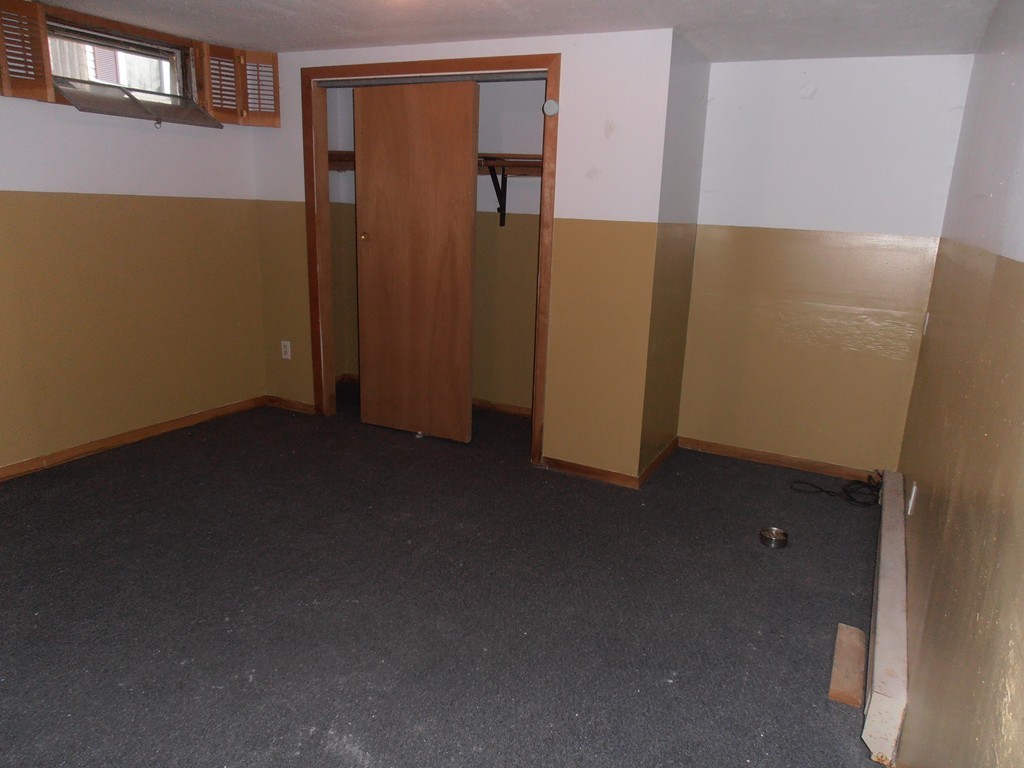11-15 Chilson Street Springfield, MA 01118 - Photo 22 of 23 Gallery Image 22