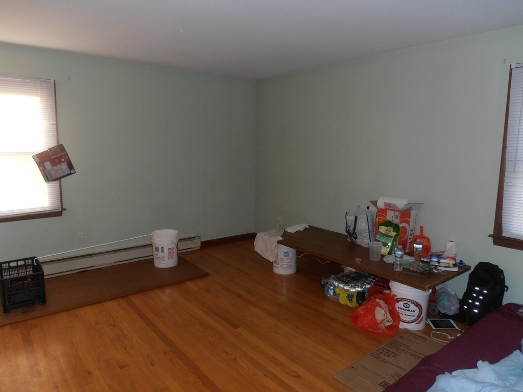 11-15 Chilson Street Springfield, MA 01118 - Photo 7 of 23 Gallery Image 7