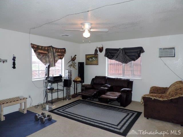 22117 Copper Street Tehachapi, CA 93561 - Photo 4 of 30 Gallery Image 4