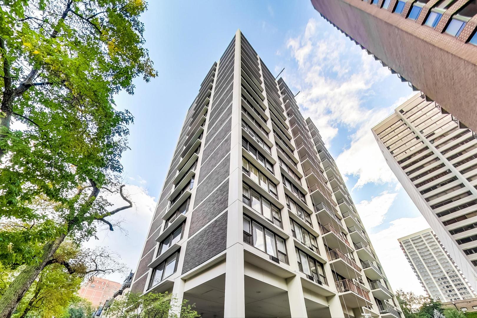 1400 North State Parkway, Unit 18A Chicago, IL 60610 - Photo 1 of 31 a front view of a building