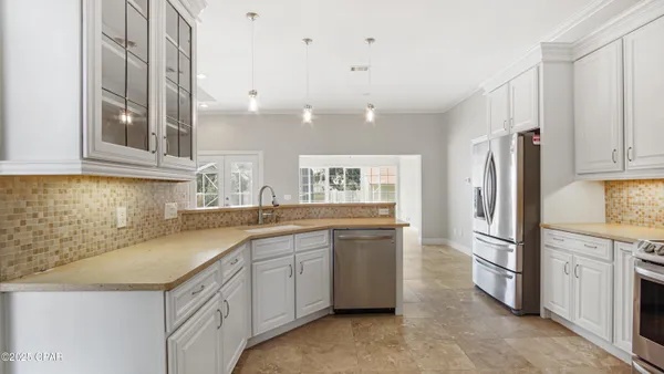 $3,500 | 121 Downing Street, Panama City Beach, FL 32413