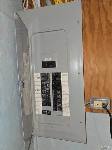 $234,900 | 4939 Lisette Avenue, St. Louis, MO 63109