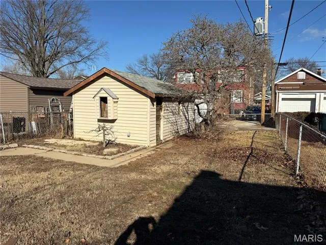 $234,900 | 4939 Lisette Avenue, St. Louis, MO 63109