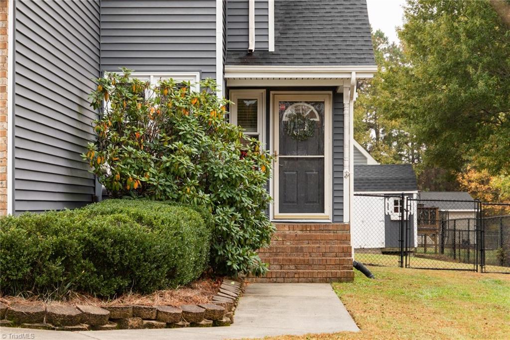 201 Maplewood Court Trinity, NC 27370 - Photo 3 of 42