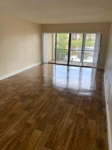 $1,600 | 2050 Oleander Boulevard, Unit 5104, Fort Pierce, FL 34950