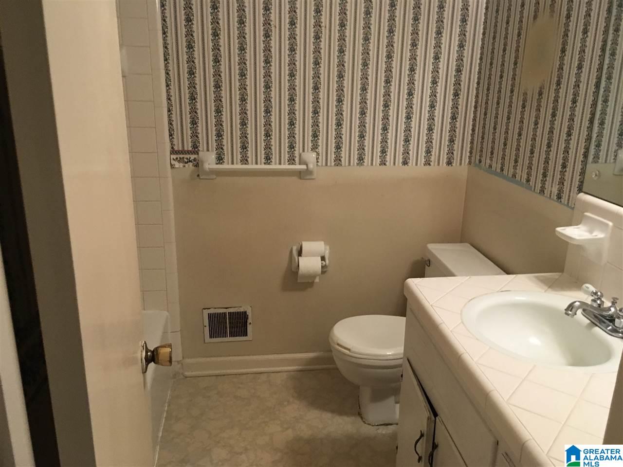 114 Redstone Way Birmingham, AL 35215 - Photo 7 of 15