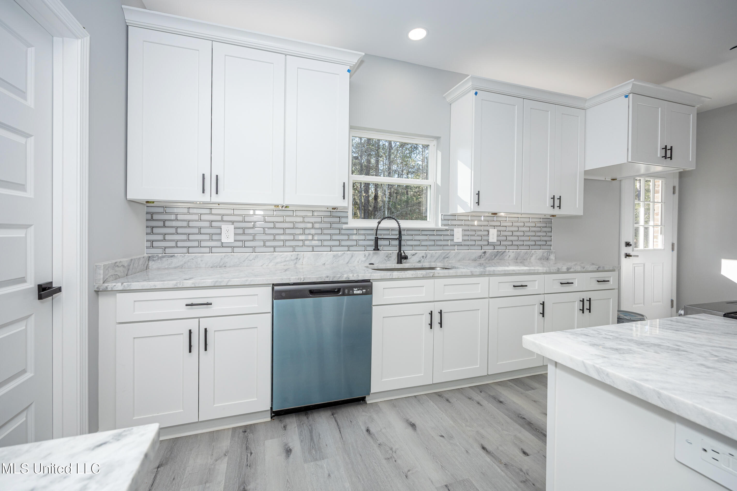 8315 Martin Bluff Road Gautier, MS 39553 - Photo 17 of 46 IMG_2704