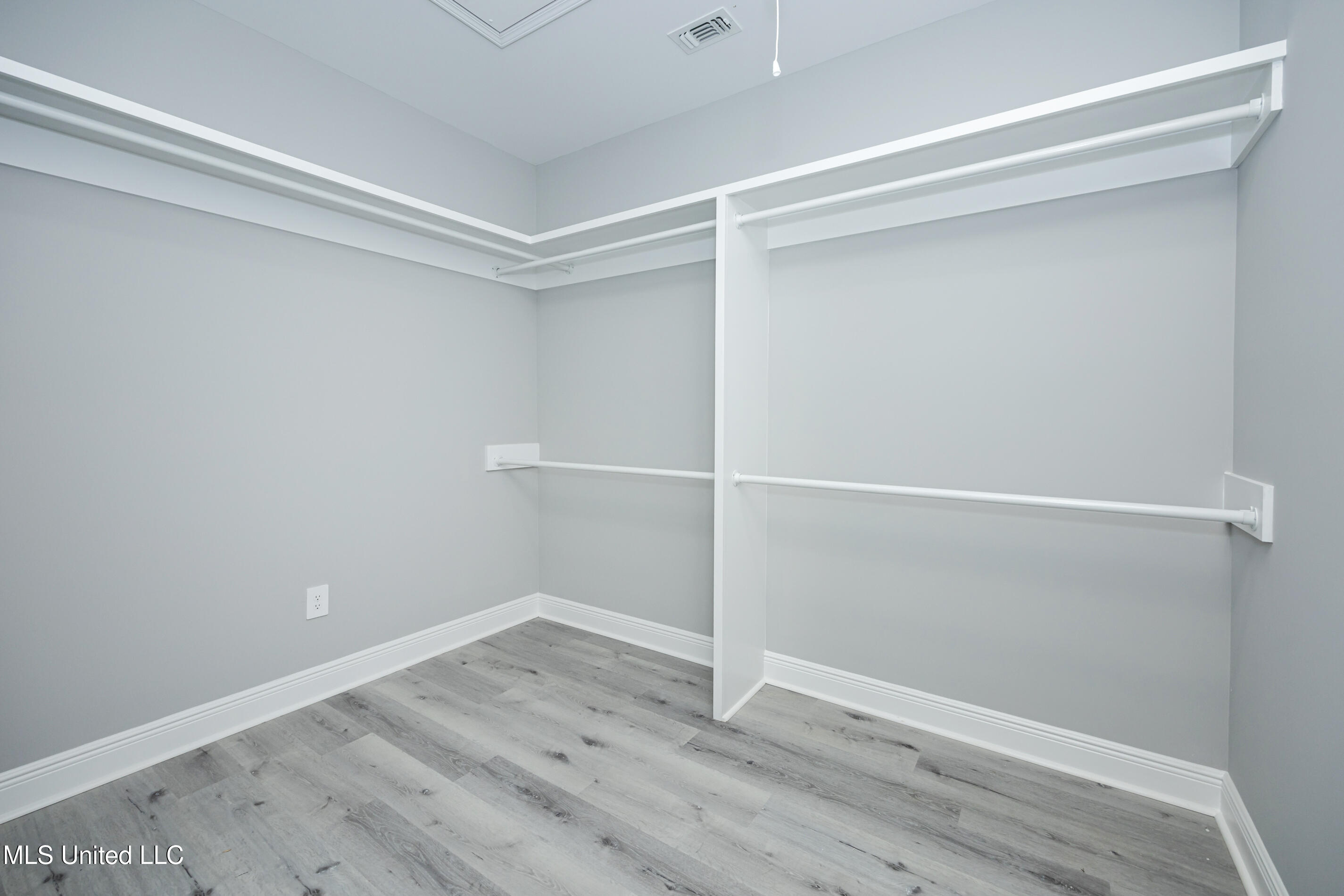 8315 Martin Bluff Road Gautier, MS 39553 - Photo 27 of 46 IMG_2716