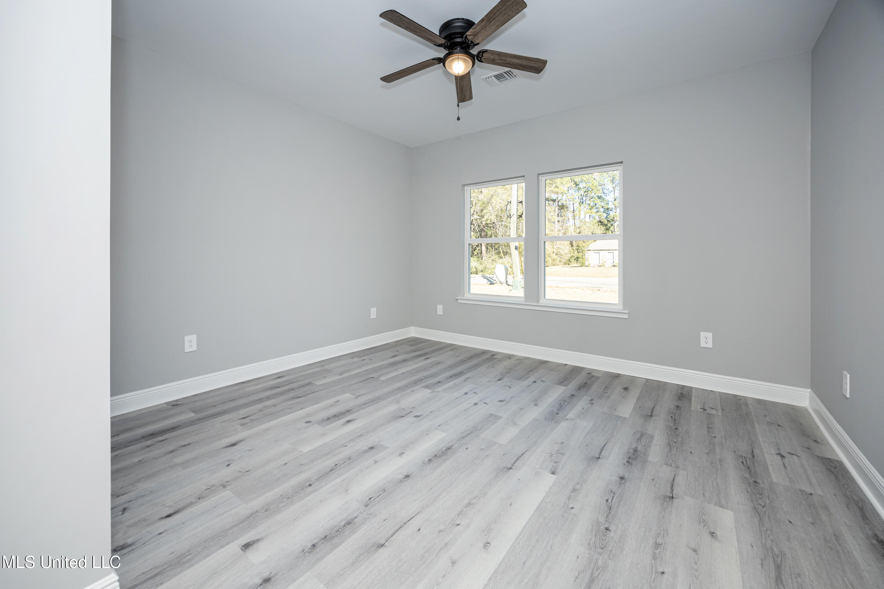 8315 Martin Bluff Road Gautier, MS 39553 - Photo 30 of 46 IMG_2721