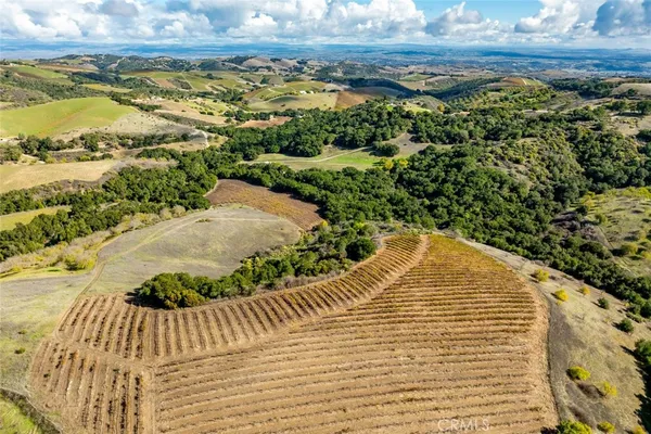 $1,900,000 | 0 Peachy Canyon, Paso Robles, CA 93446