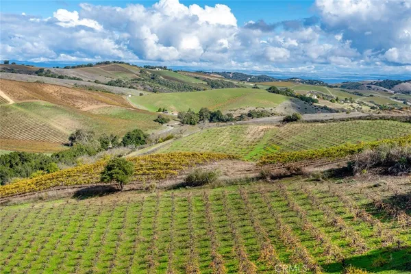 $1,900,000 | 0 Peachy Canyon, Paso Robles, CA 93446