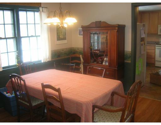 38 Squassick Road West Springfield, MA 01089 - Photo 3 of 10 Gallery Image 3